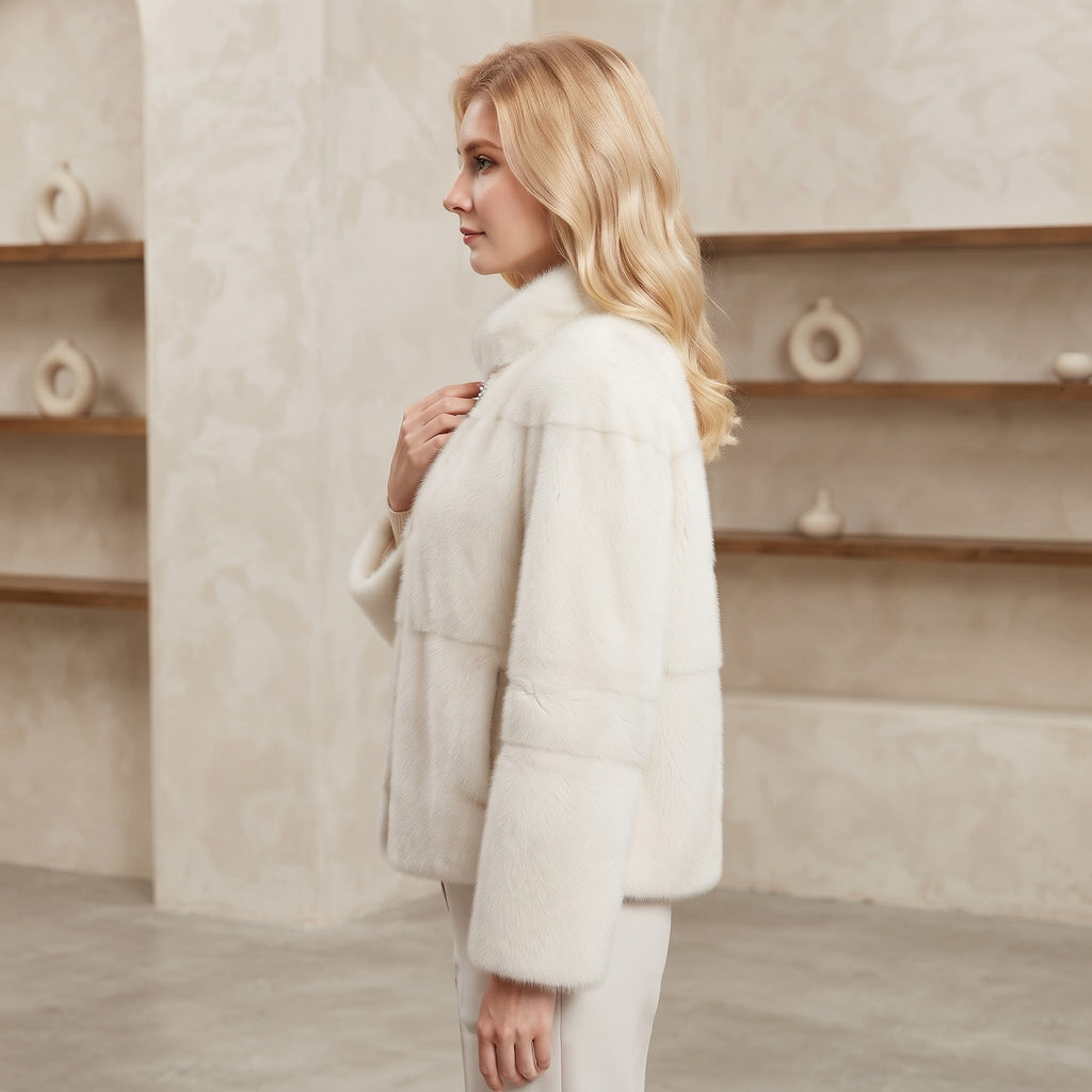 Jachetă Blană Aspect Natural Ivory cu Guler Înalt