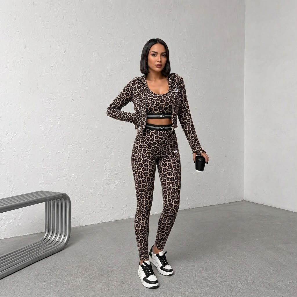 Compleu Damă Sport 3 Piese cu Imprimeu Leopard – Maro